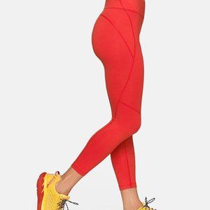 Outdoor Voices TechSweat 3/4 Leggings in Scarlet